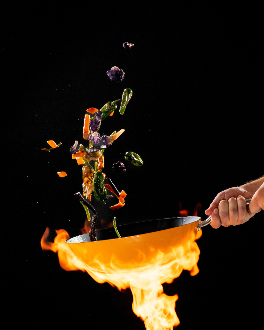 Wok-huuust-panev-asie-zelenina.png